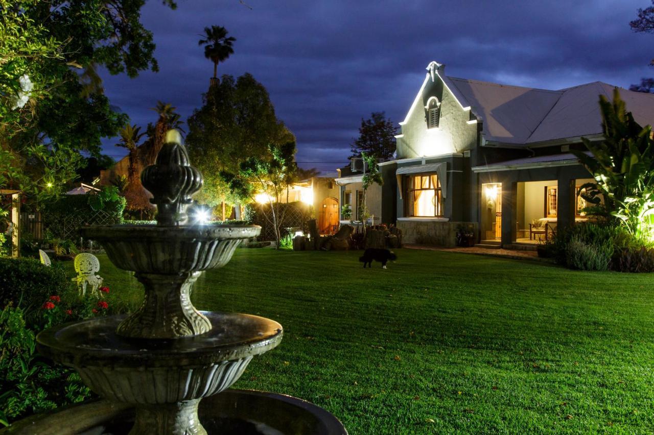 La Pension Guest House Oudtshoorn Ngoại thất bức ảnh