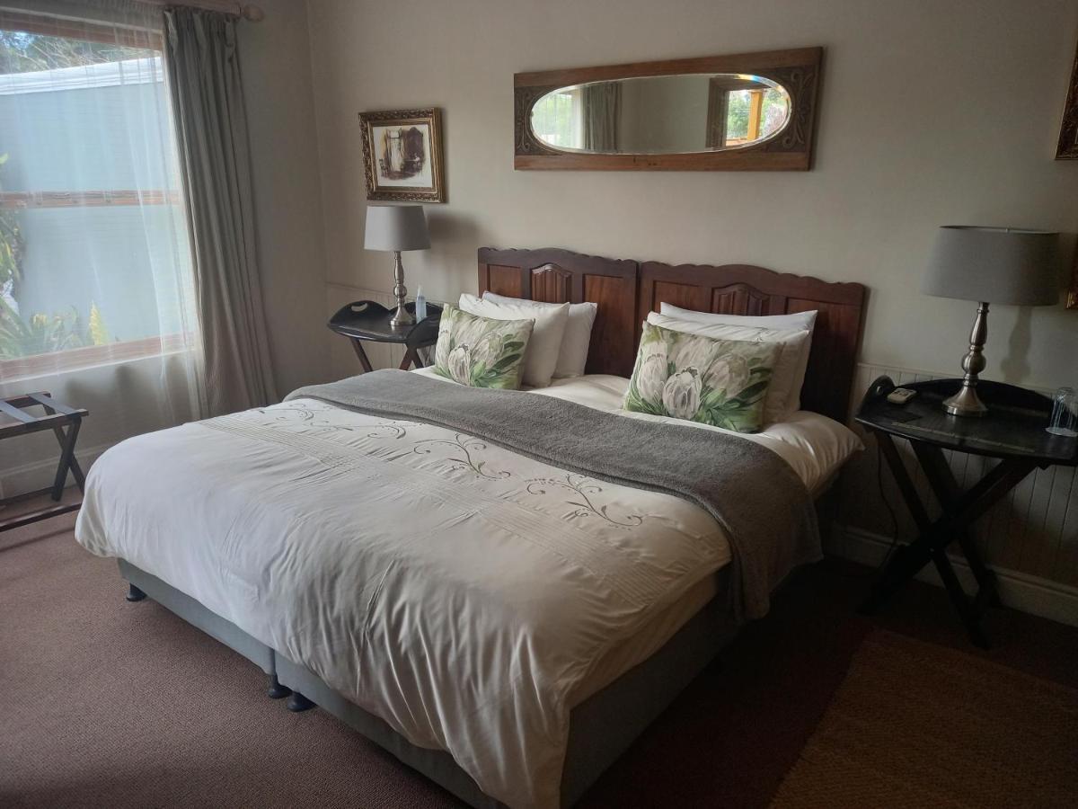 La Pension Guest House Oudtshoorn Ngoại thất bức ảnh